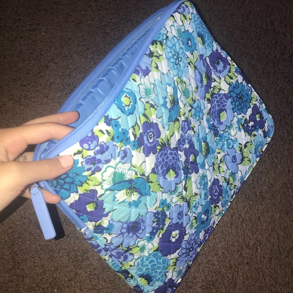 vera bradley computer sleeve